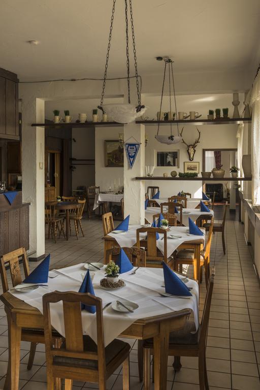 Hotel Restaurant Haesfeld Überherrn المظهر الخارجي الصورة